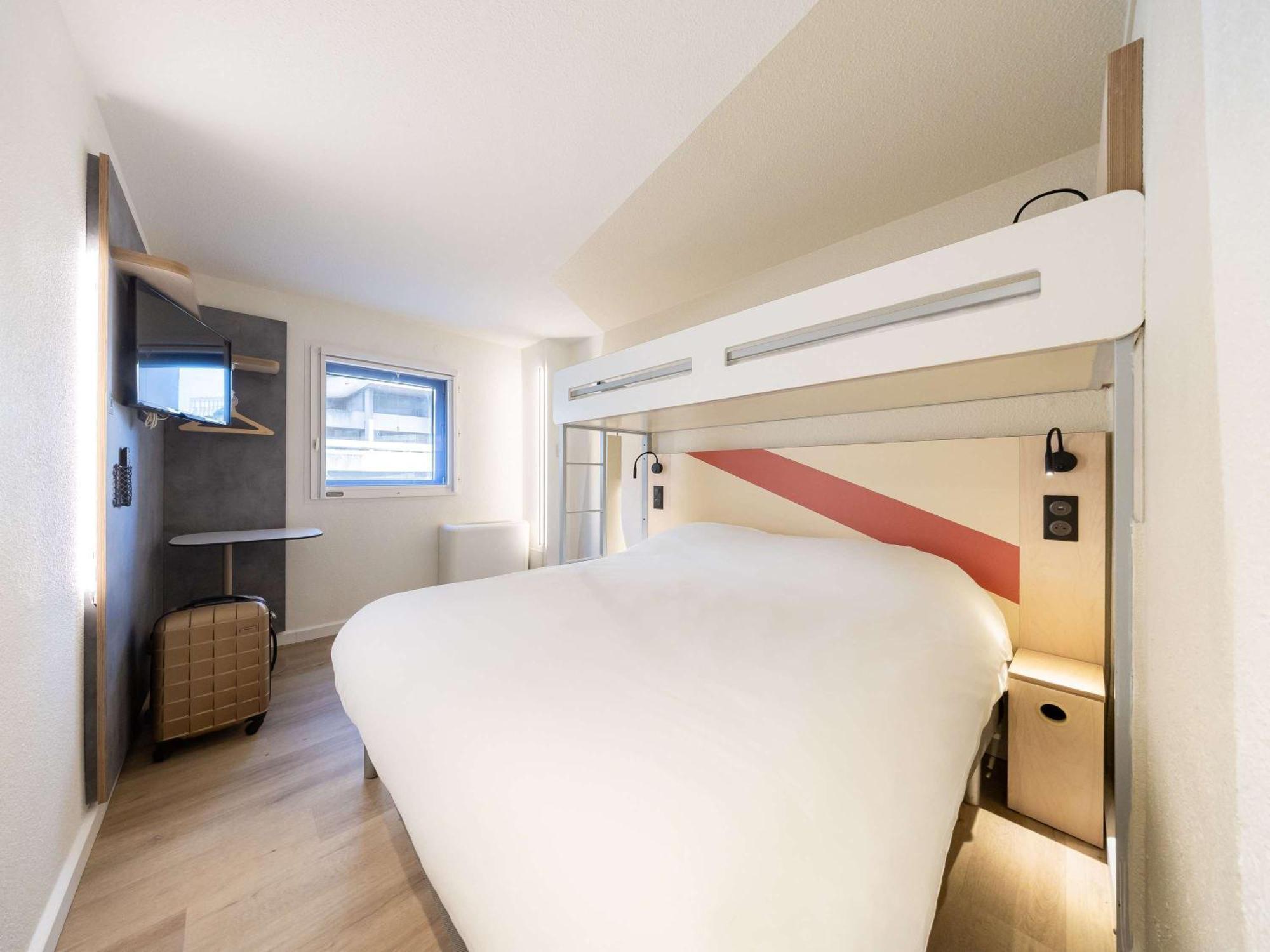 Ibis Budget Bordeaux Centre Meriadeck Hotel Buitenkant foto